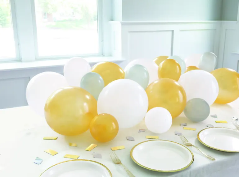 Ballongbue til Bord - Gull, Hvit & Sølv