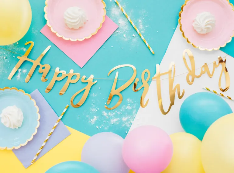 Bokstavbanner - "Happy Birthday" - Gull